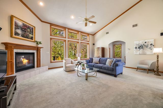 314 Harbor Landing Drive, Rockwall, TX 75032