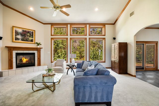 314 Harbor Landing Drive, Rockwall, TX 75032