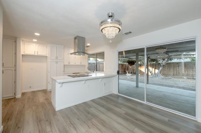 6339 N Palm Avenue, Fresno, CA 93704