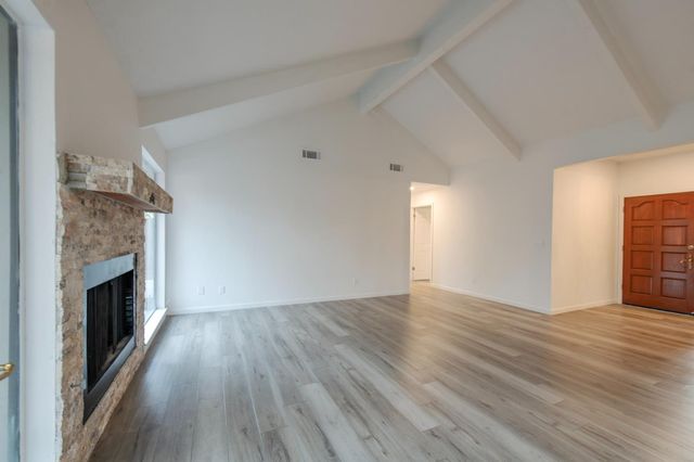 6339 N Palm Avenue, Fresno, CA 93704