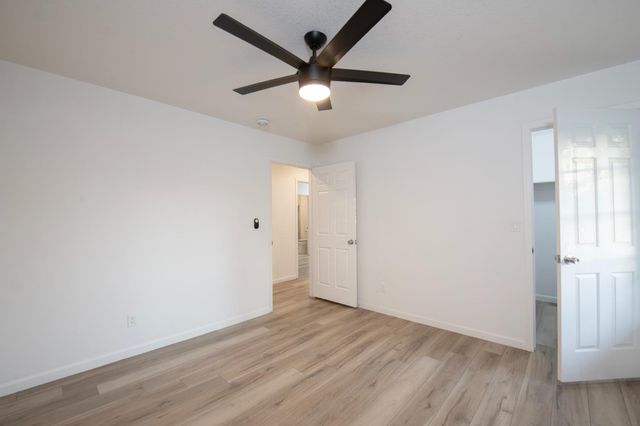 6339 N Palm Avenue, Fresno, CA 93704