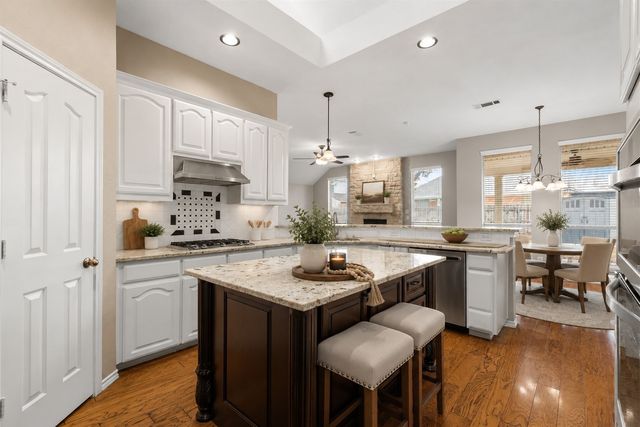 5825 Echo Bluff Drive, Haltom City, TX 76137