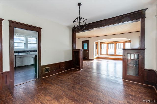 150 Roesch Avenue, Buffalo, NY 14207