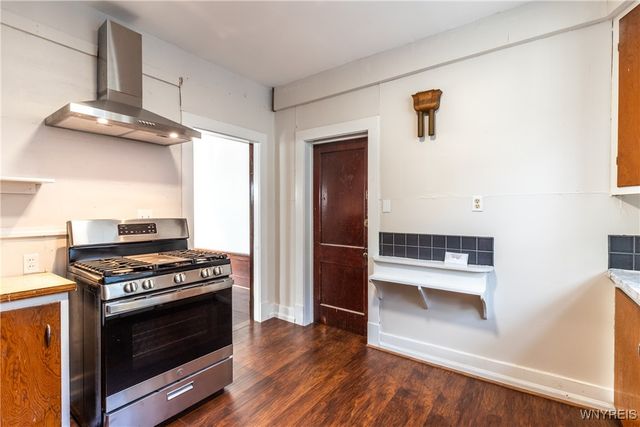 150 Roesch Avenue, Buffalo, NY 14207