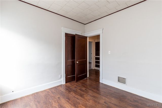 150 Roesch Avenue, Buffalo, NY 14207