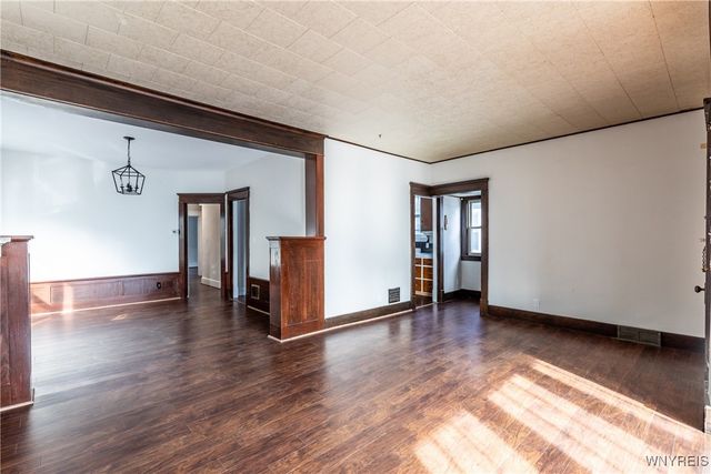 150 Roesch Avenue, Buffalo, NY 14207