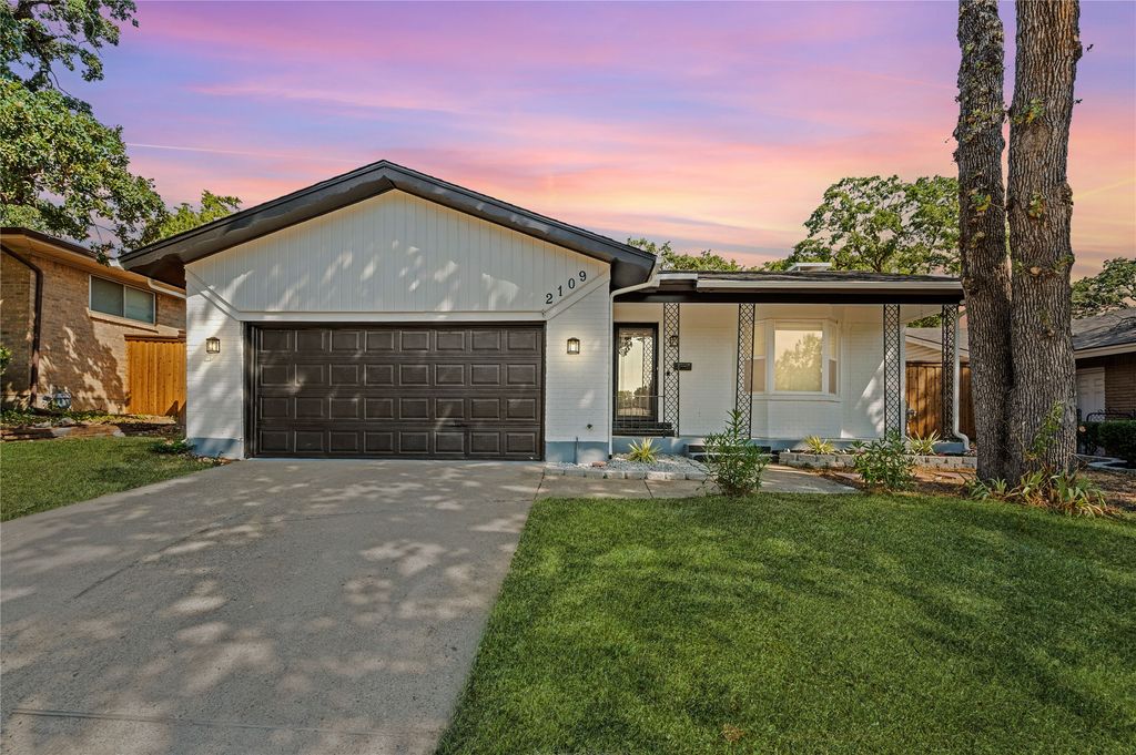 2109 Normandy Drive, Irving, TX 75060