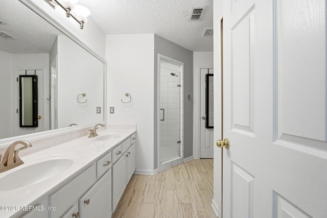 1705 CROSS PINES Drive, Fleming Island, FL 32003