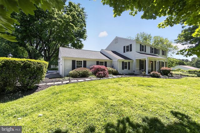 433 BRINTON LAKE RD, Thornton, PA 19373