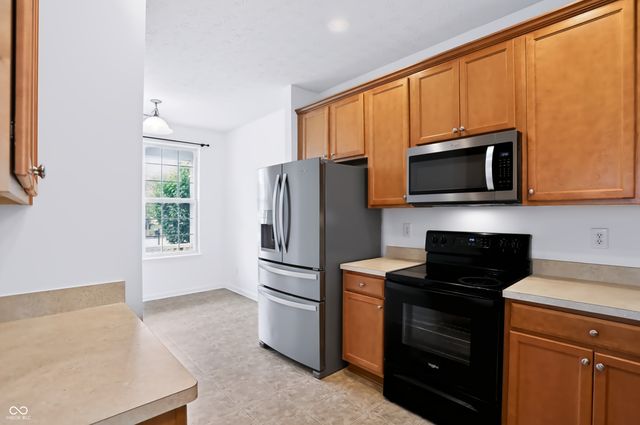 16001 Marsala Drive, Fishers, IN 46037