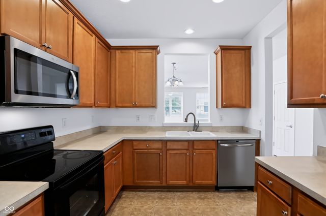16001 Marsala Drive, Fishers, IN 46037