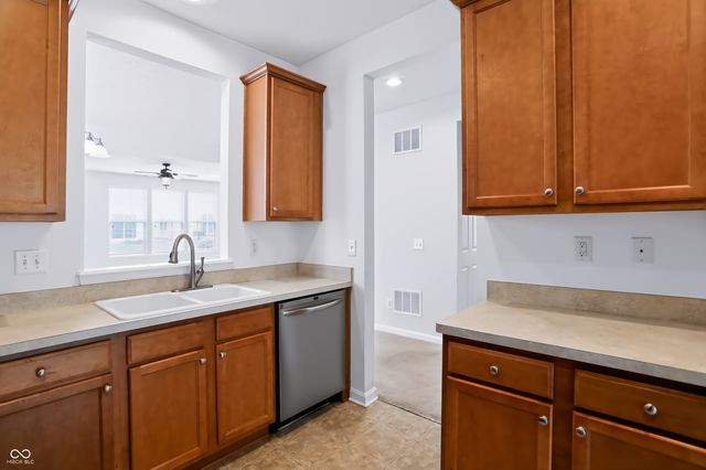 16001 Marsala Drive, Fishers, IN 46037