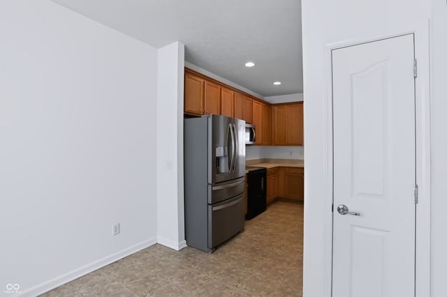 16001 Marsala Drive, Fishers, IN 46037