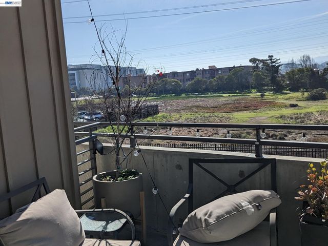 400 Mariners Island Blvd 115, San Mateo, CA 94404
