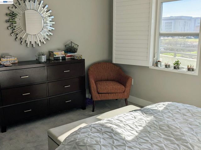 400 Mariners Island Blvd 115, San Mateo, CA 94404