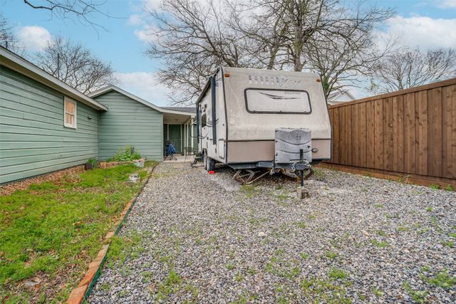 412 Oak Street, Mckinney, TX 75069