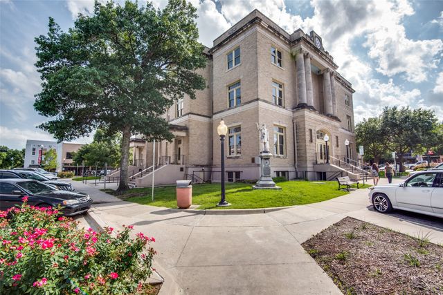412 Oak Street, Mckinney, TX 75069