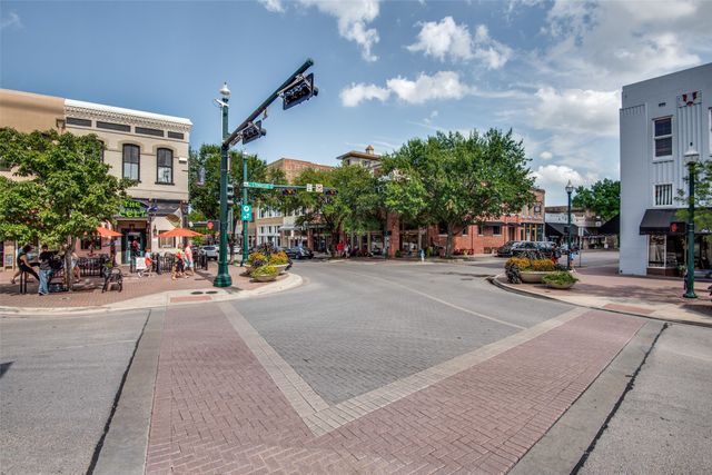 412 Oak Street, Mckinney, TX 75069