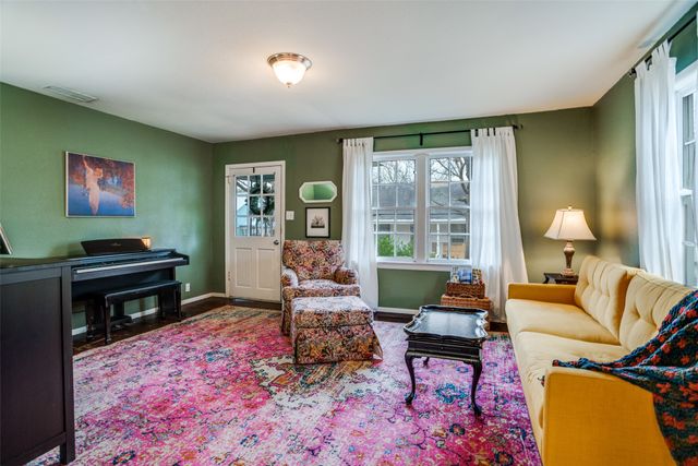 412 Oak Street, Mckinney, TX 75069