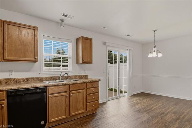 4020 Tarrant Trace Circle, High Point, NC 27265