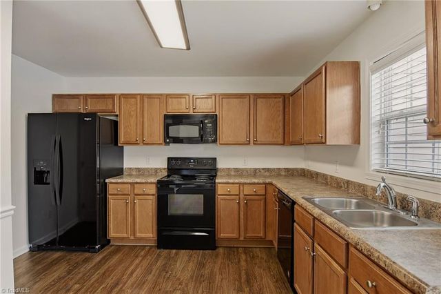 4020 Tarrant Trace Circle, High Point, NC 27265