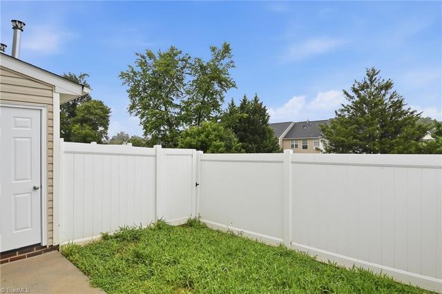 4020 Tarrant Trace Circle, High Point, NC 27265