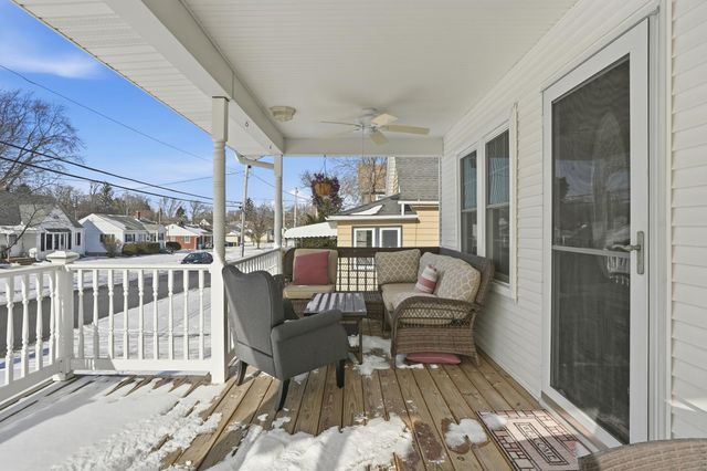 228 Wood Street, Crown Point, IN 46307