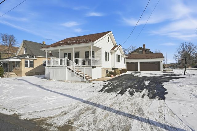 228 Wood Street, Crown Point, IN 46307