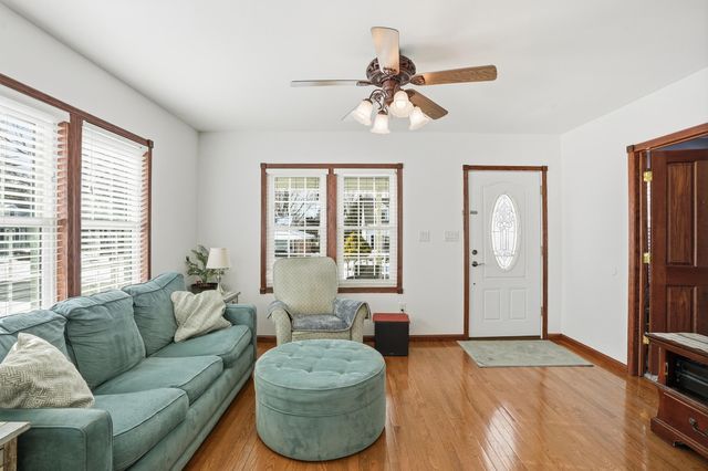 228 Wood Street, Crown Point, IN 46307