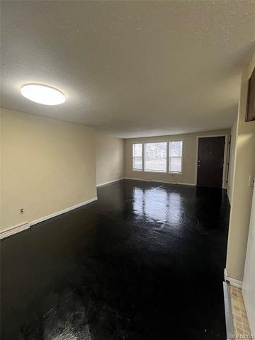 2517 Mackinaw Street, Saginaw, MI 48602