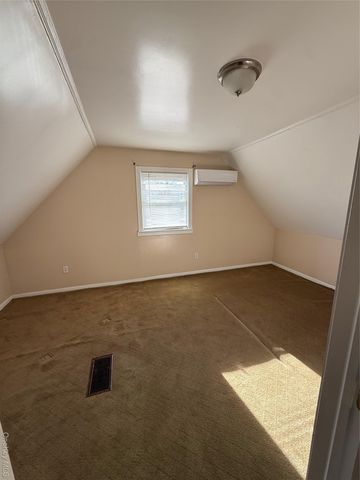 133 Wellington Street, Hempstead, NY 11550