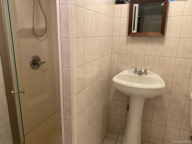 133 Wellington Street, Hempstead, NY 11550