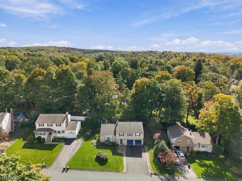 10 Shelley Ct, Sparta Twp., NJ 07871 — photo 2