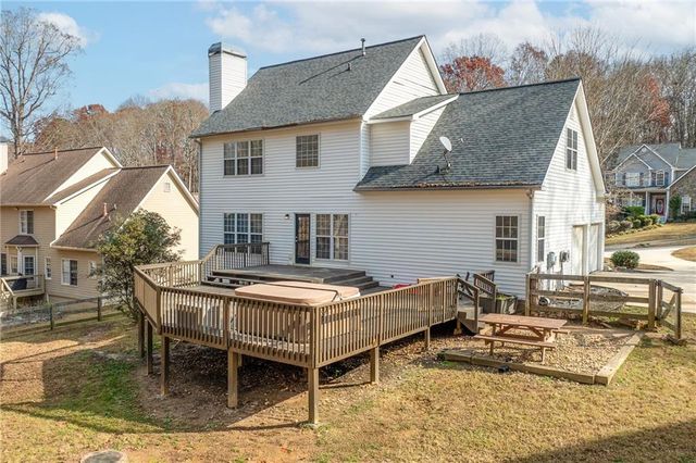 7720 Paces Lane, Gainesville, GA 30506