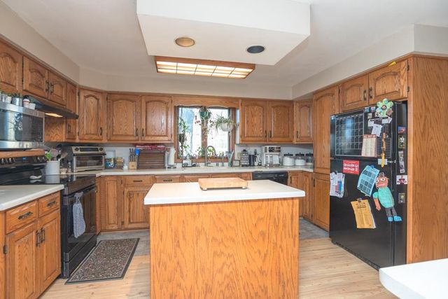 3601 S BOB O LINK LANE, Appleton, WI 54915
