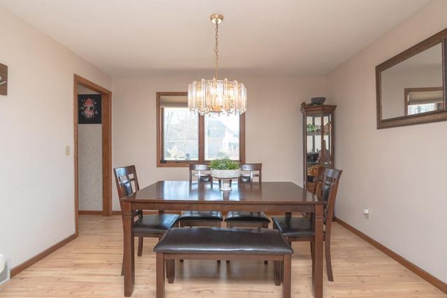 3601 S BOB O LINK LANE, Appleton, WI 54915