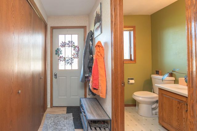 3601 S BOB O LINK LANE, Appleton, WI 54915