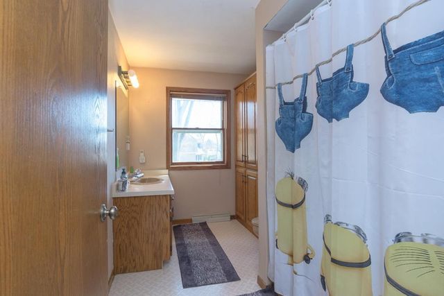3601 S BOB O LINK LANE, Appleton, WI 54915