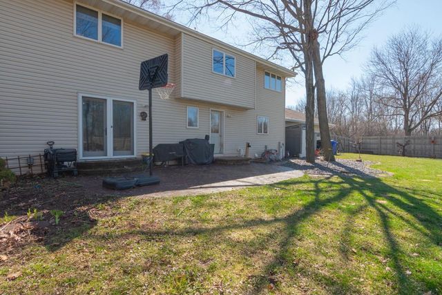 3601 S BOB O LINK LANE, Appleton, WI 54915