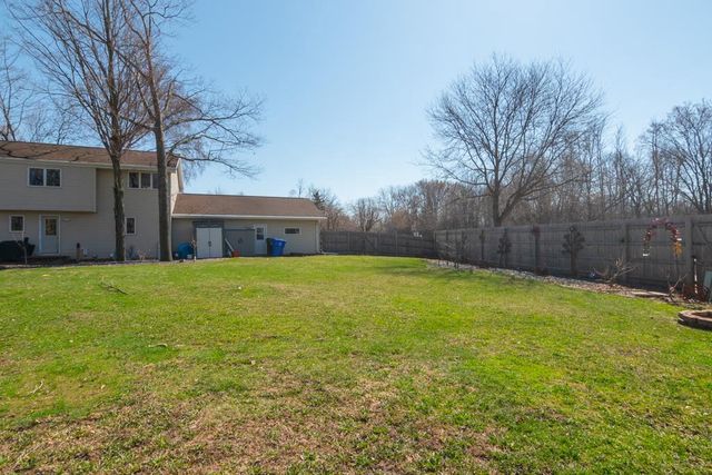 3601 S BOB O LINK LANE, Appleton, WI 54915