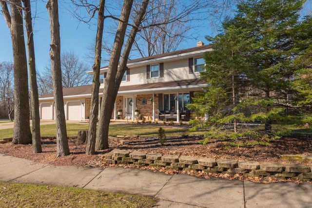 3601 S BOB O LINK LANE, Appleton, WI 54915