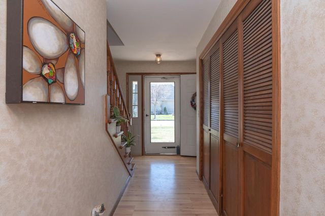 3601 S BOB O LINK LANE, Appleton, WI 54915