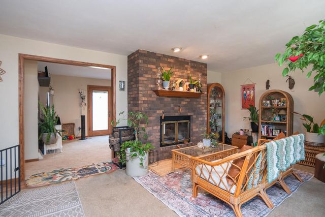 3601 S BOB O LINK LANE, Appleton, WI 54915