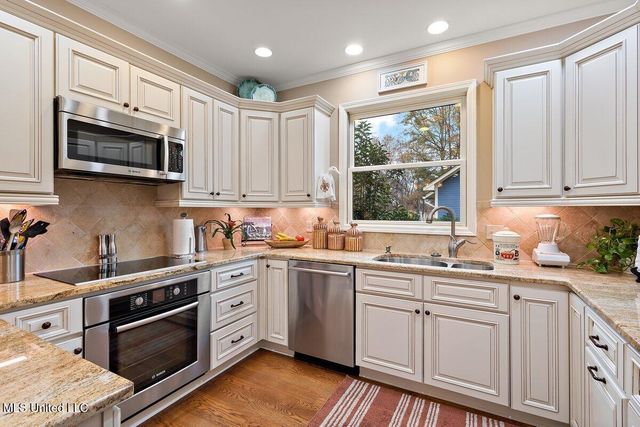 225 Heather Glen Way, Madison, MS 39110