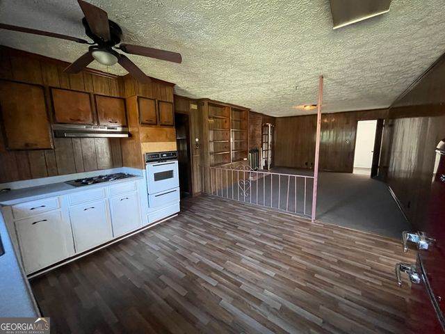 3187 Stratford Drive, Macon, GA 31211