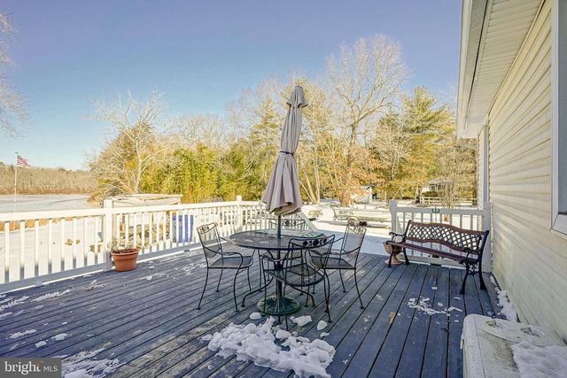 153 LAKESIDE AVE, Franklinville, NJ 08322