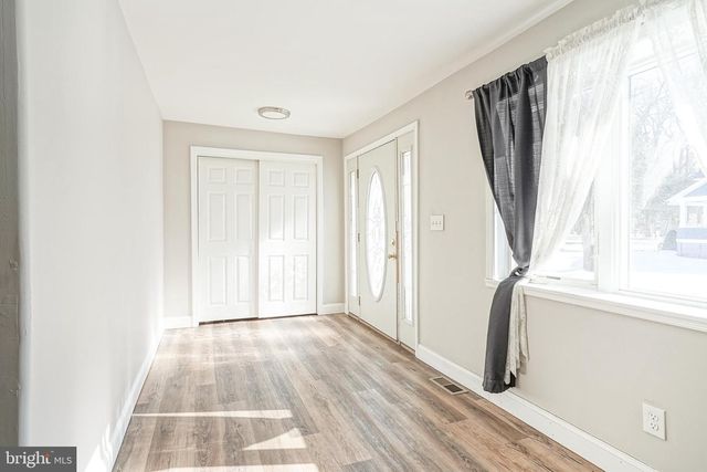 153 LAKESIDE AVE, Franklinville, NJ 08322