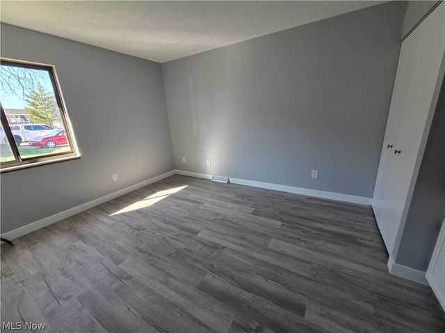 5463 Millwood Lane 42-C, Willoughby, OH 44094