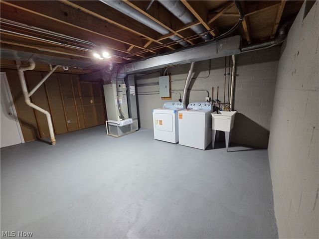 5463 Millwood Lane 42-C, Willoughby, OH 44094