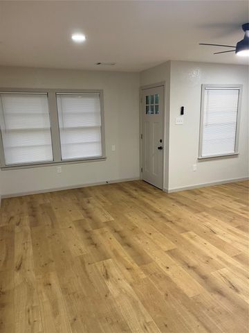 902 Alice Street, Sweeny, TX 77480